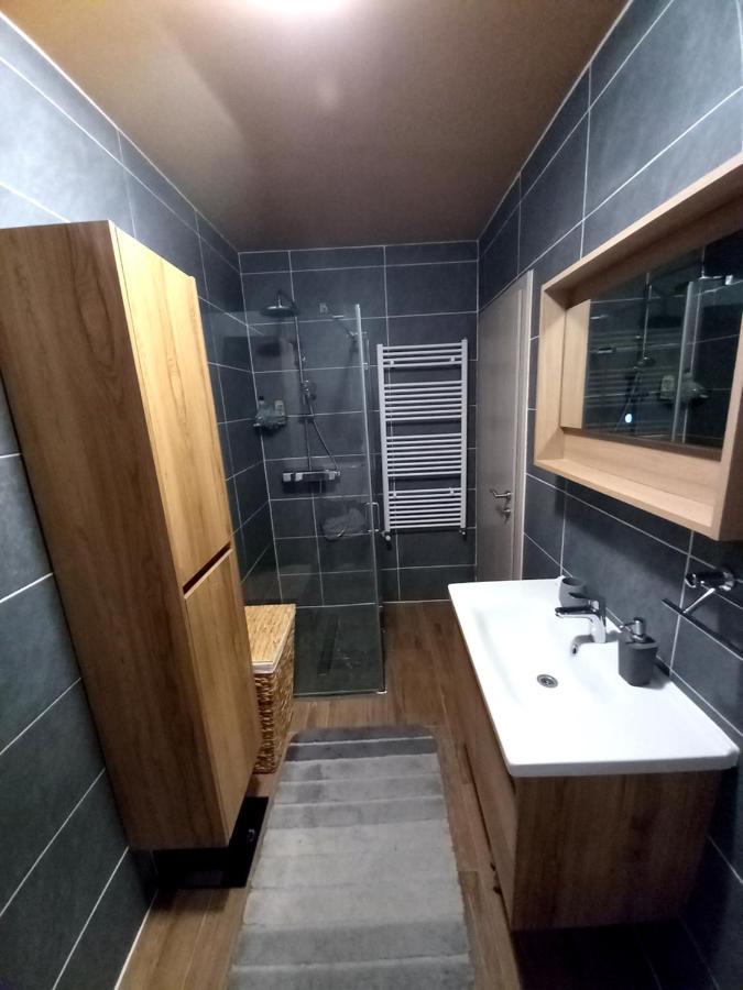 Apartman Barbara Apartment Pula Bagian luar foto